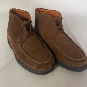 TOD’S JUNIOR CHUCKA BOOTS  30